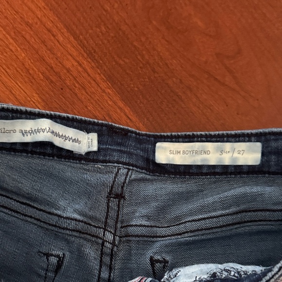 Anthropologie PILCRO Blue Floral Embroidered Jean Shorts Sz 27 - Picture 4 of 7